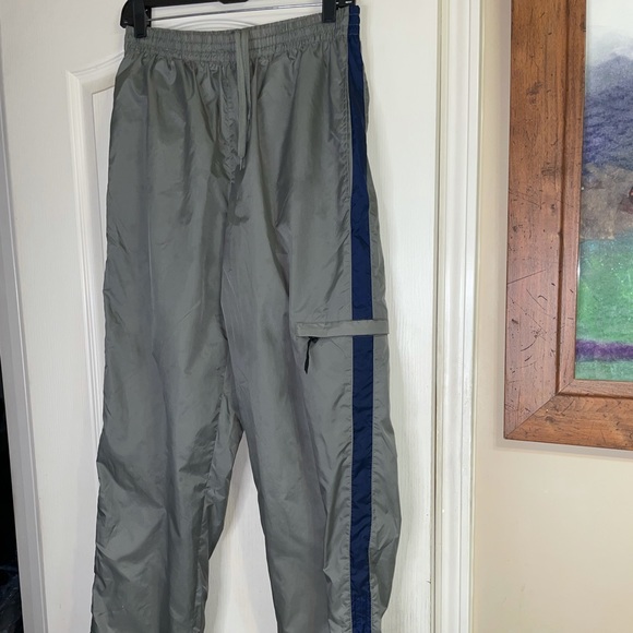 Nike Tracksuit Set (M) Gray w Blue & Silver Strip - Picture 4 of 16
